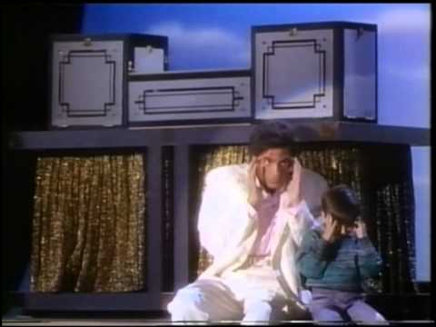 The Magic of David Copperfield X: The Bermuda Triangle (1988) (With special guest Lisa Hartman)