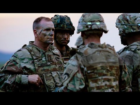 Lecture | Russia's War Against Ukraine: How Does it End? | Ben Hodges