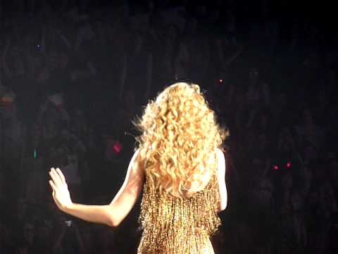 Taylor Swift - The Story of Us, Speak Now Tour Manchester