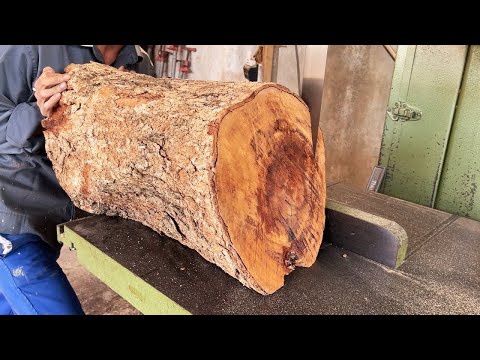 Raw Wood + Epoxy Resin = A Stunning Handmade Masterpiece