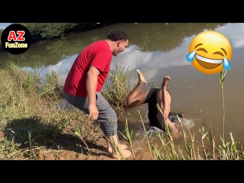 Best Funny Videos Of The Year - Fails & Hilarious Moments 😂🤣 Try Not To Laugh #22