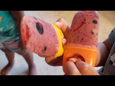 Popsicles that will make you go berry bananas!! Easy to make