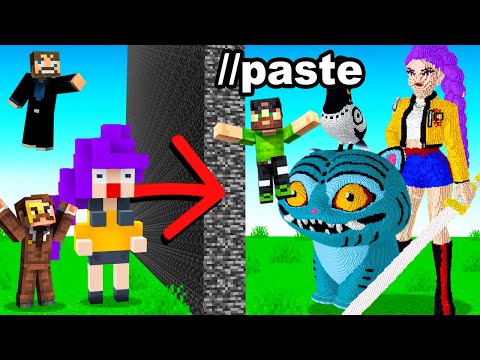 Minecraft Build Battle...but there are TOO MANY PICKLES