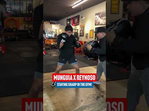 Jaime Munguia putting in work with Eddy Reynoso as he awaits his next fight 🇲🇽💪