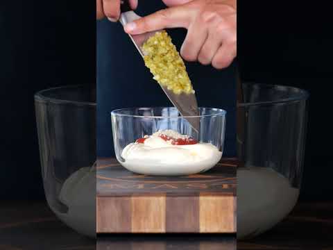 Have you ever tried the In-n-Out #burgerspread? Let me give you this super simple #recipe for it.