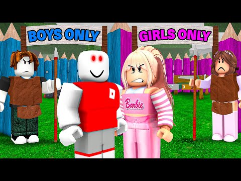 GIRLS BASE vs BOYS BASE in 99 Nights in the Forest!