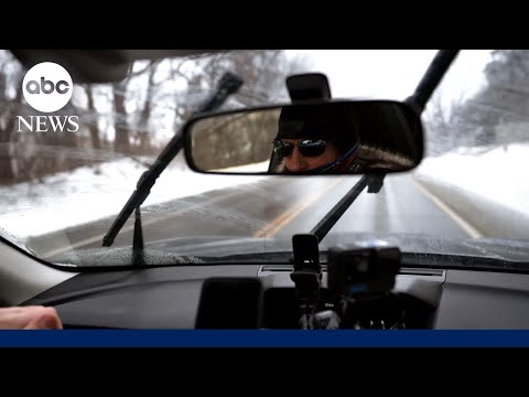 Minneapolis residents help one another as federal agents target migrants