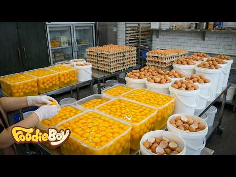 Cream Bomb! Amazing Korean Bakery Collection