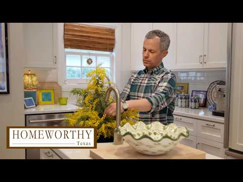 TEXAS HOUSE TOUR | A Traditionally Designed Houston Bungalow