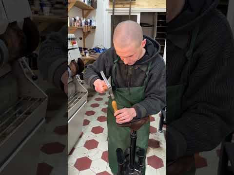 Un patin sous des souliers ? 👞