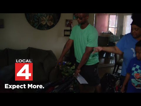 Oak Park family is outraged after wrong-address eviction mistake while on vacation