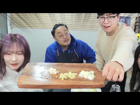 군대 된장국 재료 이거만 들어가요..?