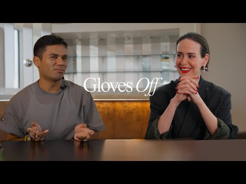 Sarah Paulson Left Her Prada all over the Emmys | Gloves Off with Nicky Campbell