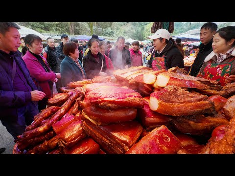 Exploring the Authentic Delicacies at Guizhou's Grand Fair in China