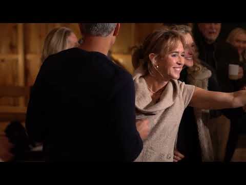 HOSTING AT HOME I A Fall Dinner Party at Hillside Farm