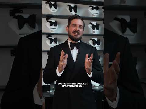The Small Classic Bow Tie