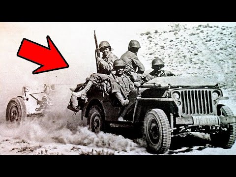 德國國防軍機械師駕駛一輛繳獲的吉普車--隨後承認他們從未擁有過這種級別的軍事用車...