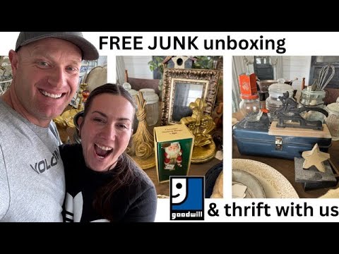 Goodwill Thrift Cottage Decor With Me & Free Junk Unboxing - Resale for Profit - Reselling