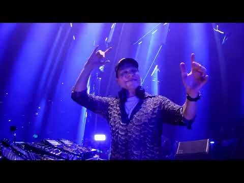 Tiësto PRISMATIC Live Mexico City - Onlynumbers - Euphoric Night (feat. Lucie Hart) [Tiësto Remix]