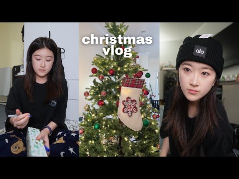 Christmas week vlog | gift wrapping, party, secret santa, white elephant, package opening