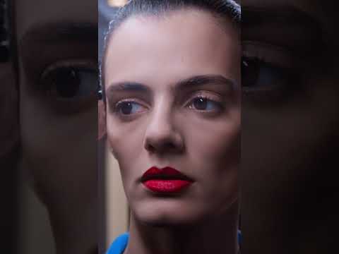 RUNWAY BEAUTY SS26: LACQUERED LIPS