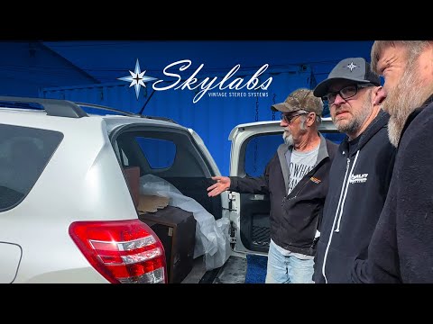 Bargain or Bust?! Picking a Vintage Stereo Haul from an SUV!