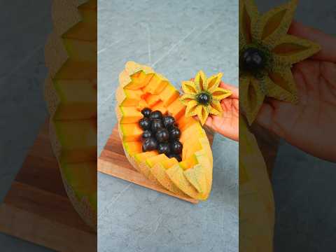 🍈 Beautiful Melon Cutting! Easy & Elegant 🍇✨ #Shorts