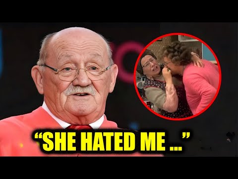 The Real Reason Why These Actors Left Mrs. Brown's Boys