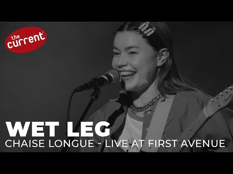 Wet Leg - Chaise Longue (Live at First Avenue in Minneapolis)
