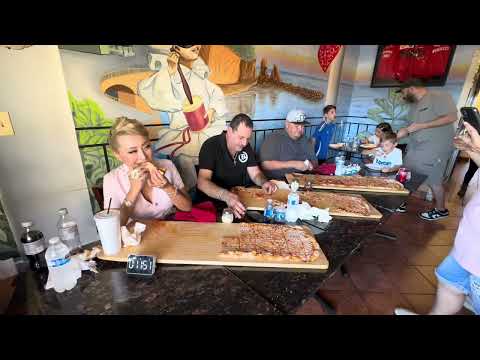$200 Prize Pizza Eating Contest at Pizza a Metro in Phoenix, AZ #rainaiscrazy