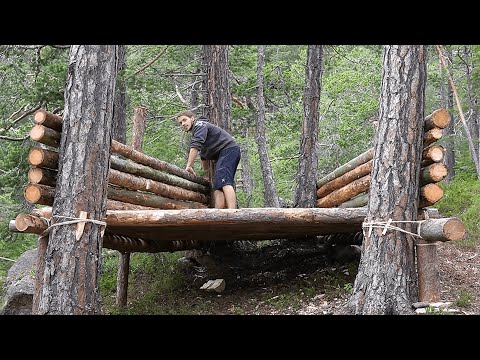 Build a Super Big and Sturdy Wooden House on the Top of a Mountain - My Bushcraft Life