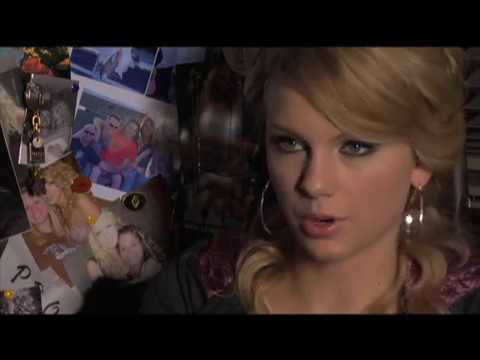 On The Set With Taylor Swift - Picture To Burn