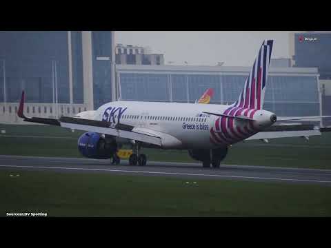 The DEADLIEST Plane Landing Crashes | Is Flying Still Safe?