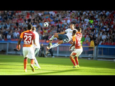 Zlatan Ibrahimovic's Debut For Manchester United