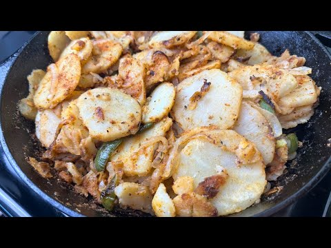 These Skillet Breakfast Potatoes and Onions Taste Like Childhood Memories