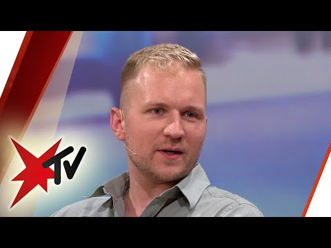 Brauchen wir ein Tempolimit? Sportwagen-Fahrer vs. Fridays for Future-Aktivistin | stern TV Talk