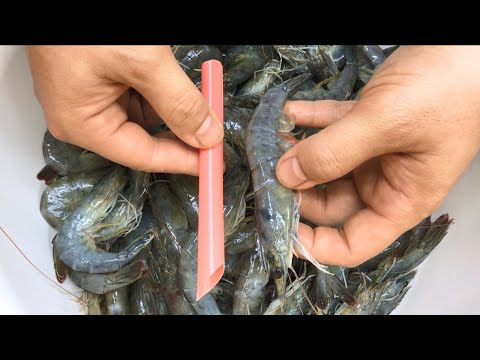 How to Remove Shrimp Line Quickly with Just 1 Straw!