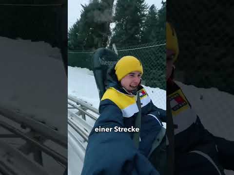 Ich fahre die längste Rodelbahn der Welt! 😮