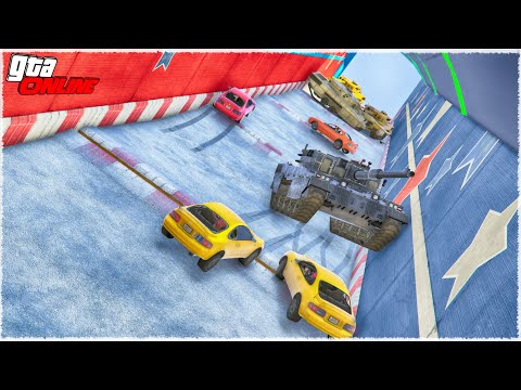 А ТУТ НЕГДЕ ПРЯТАТЬСЯ, ТАК ЧТО ПРОСТО СТРАДАЙ! БОЛЬШИЕ МАЛЕНЬКИЕ И 25 ЧЕЛОВЕК!  (ГОНКИ ГТА 5 ОНЛАЙН)