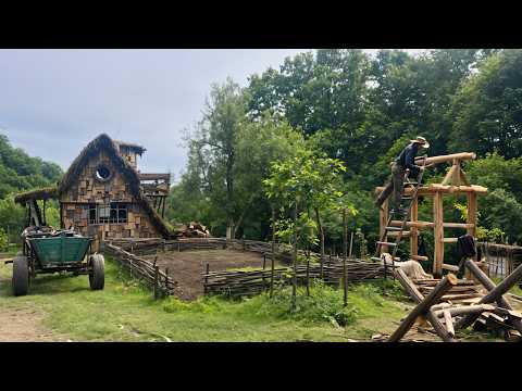 Life is far away in the Mountains. Do-it-yourself Ranch and Life