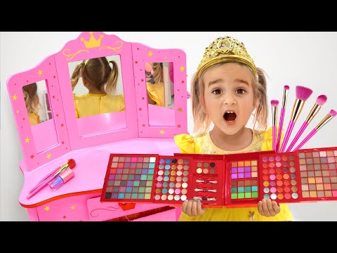 Alice is changing outfits and asking Uncle for a makeup