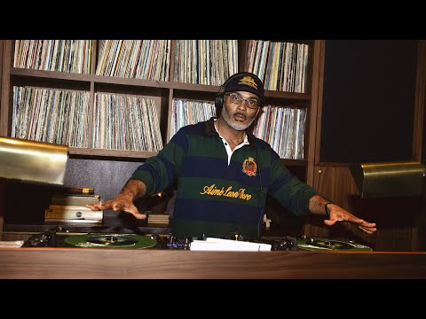 Large Professor at 214 Mulberry