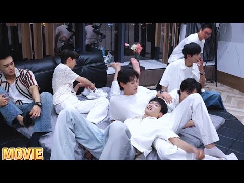 😳大寶躺池騁懷裡耍怪撒嬌,池騁寵溺的盯懷裡的大寶,兩人家屬感拉滿,這就是真情侶吧!#bl #逆爱#RevengedLove #love #movie