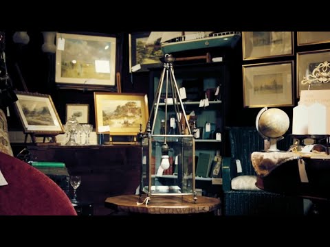 Brass Hall Lantern in mid 19th century - Salvage Hunters 1410