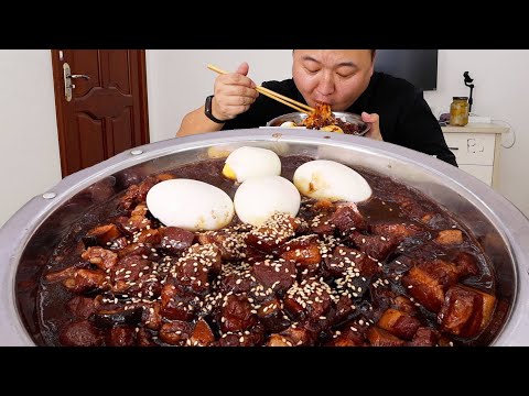 Table-top braised pork rice