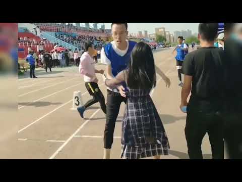 盘点校园运动会高甜时刻，太美好了，都是令人羡慕的爱情#运动会 #校运会 #校园 #爱情#友情