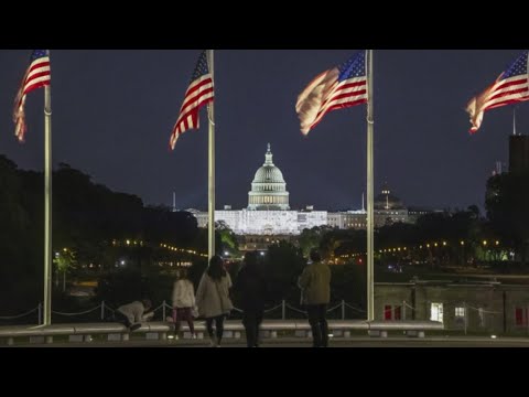 Government shutdown continues: Federal workers face a second week without pay