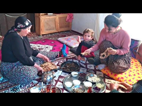 Village House Sacda Bread, Village Breakfast, Yufka Bread ~ My Rural Life