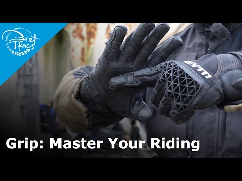 Proper motorcycle grip, how to use you hands