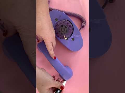 Ashley Poskin transformed a vintage telephone into cool decor ☎️ #apartmenttherapy #DIY #upcycle